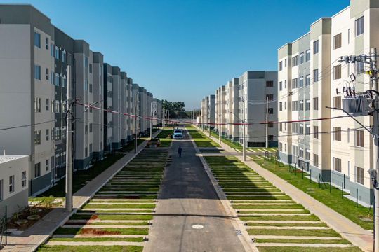 Área externa de apartamento para alugar com 2 quartos, 42m² em Vila Ouro Preto, Duque de Caxias