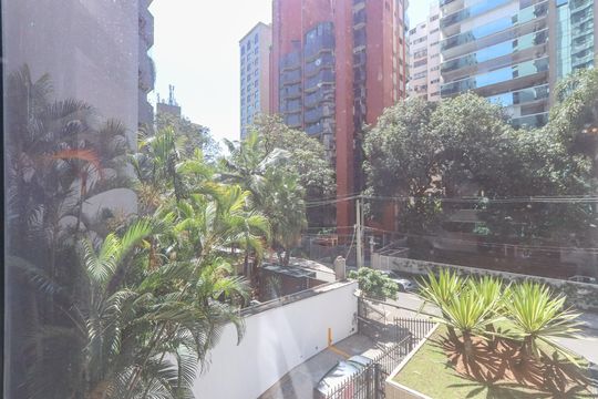 Vista da Sala de apartamento à venda com 5 quartos, 182m² em Itaim Bibi, São Paulo