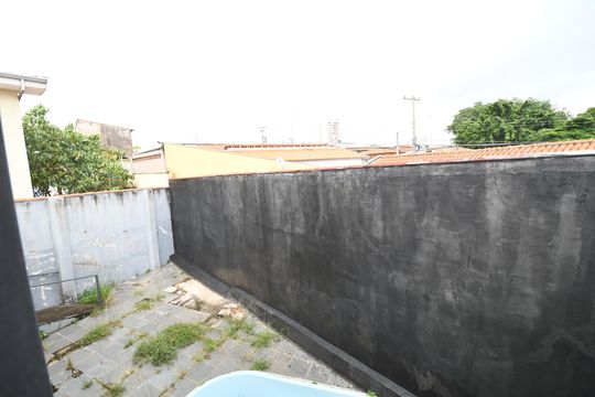 Quarto 2 - Vista de casa à venda com 3 quartos, 330m² em Jardim Quarto Centenário, Campinas