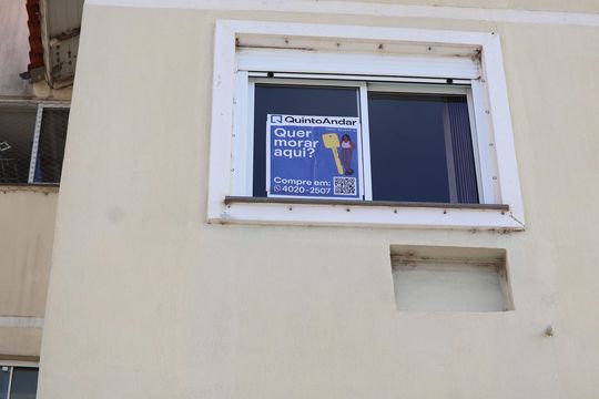 Placa 2 de apartamento à venda com 2 quartos, 50m² em Mato Grande, Canoas