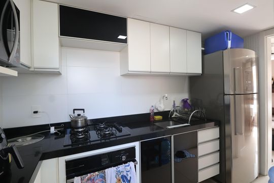 Cozinha de apartamento à venda com 2 quartos, 50m² em Mato Grande, Canoas