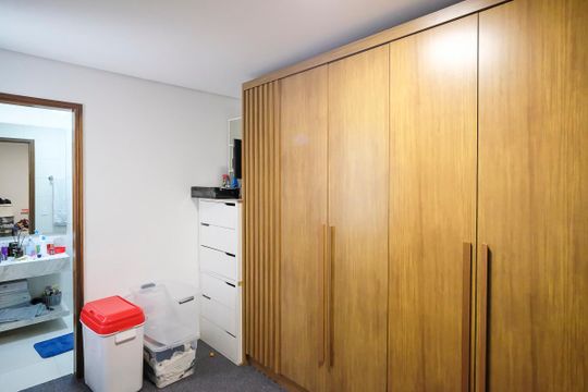 Closet da suíte de apartamento à venda com 8 quartos, 466m² em Cerâmica, São Caetano do Sul