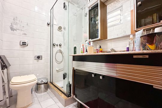 Banheiro Social 2 de casa à venda com 3 quartos, 95m² em Vila Dayse, São Bernardo do Campo