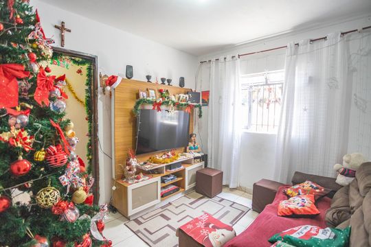 Apartamento à venda com 2 quartos, 48m² em Eldorado, Diadema
