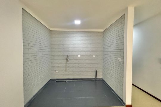 Cozinha de kitnet/studio à venda com 1 quarto, 34m² em Centro, São Leopoldo