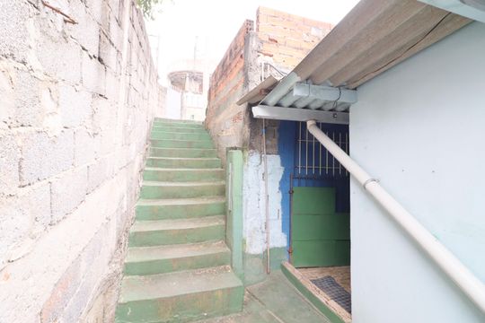 Quintal de casa para alugar com 3 quartos, 250m² em Bela Vista, Osasco