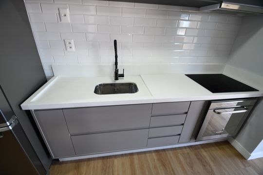 Cozinha de casa de condomínio à venda com 1 quarto, 40m² em Cambuí, Campinas