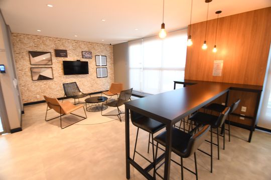 Área comum de casa de condomínio à venda com 1 quarto, 40m² em Cambuí, Campinas