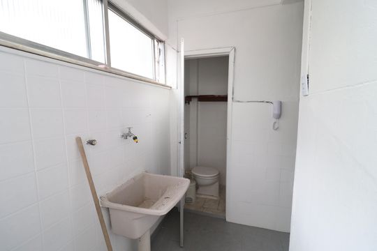 Área de Serviço de apartamento para alugar com 3 quartos, 84m² em Tauá, Rio de Janeiro