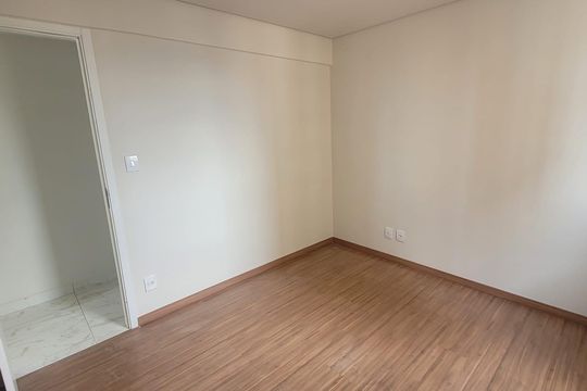 Apartamento à venda com 2 quartos, 67m² em Colégio Batista, Belo Horizonte