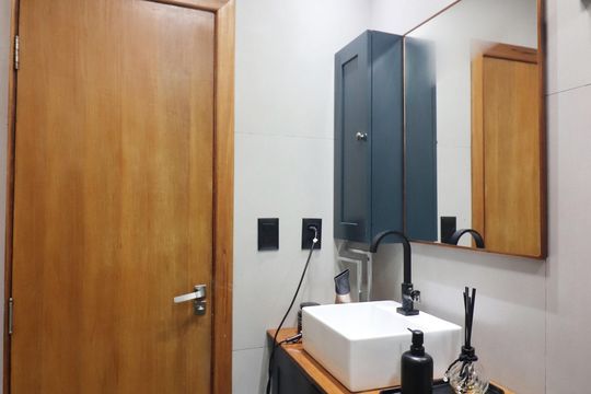 Banheiro Social de apartamento à venda com 3 quartos, 64m² em Vila Jerusalem, São Bernardo do Campo