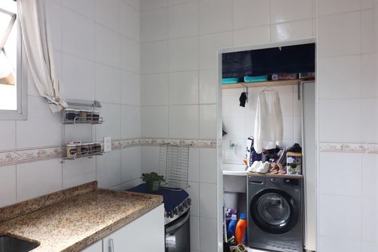 Cozinha e Área de Serviço de apartamento à venda com 3 quartos, 64m² em Vila Jerusalem, São Bernardo do Campo