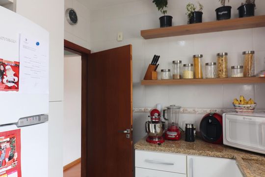 Cozinha e Área de Serviço de apartamento à venda com 3 quartos, 64m² em Vila Jerusalem, São Bernardo do Campo