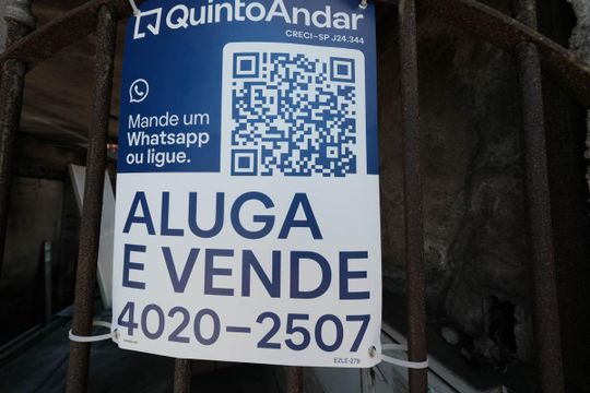 Fachada de casa à venda com 3 quartos, 270m² em Jardim Danfer, São Paulo
