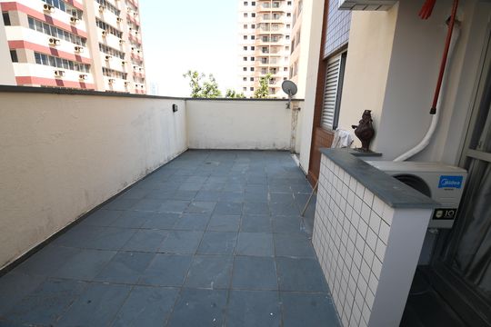 Quintal de apartamento à venda com 1 quarto, 50m² em Centro, Campinas
