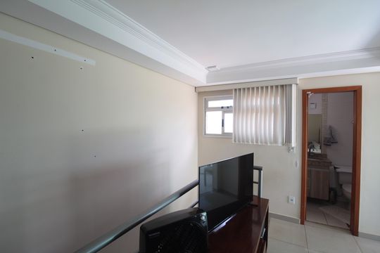 Sala de apartamento à venda com 3 quartos, 120m² em Rio Branco, Belo Horizonte
