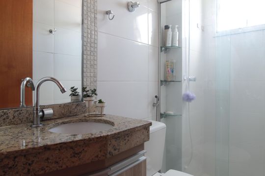 Banheiro Social de apartamento à venda com 3 quartos, 120m² em Rio Branco, Belo Horizonte