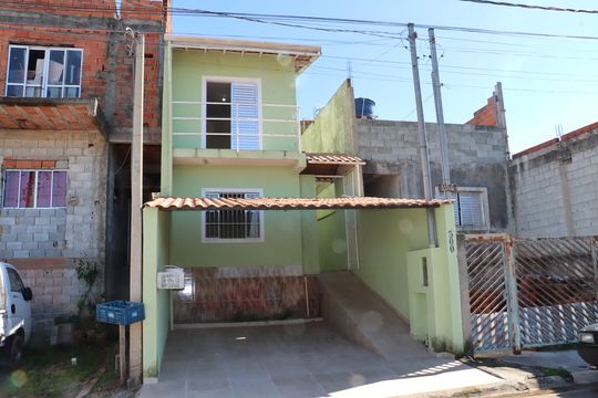 Casa de Condomínio para alugar com 3 quartos, 164m² em Caucaia do Alto, Cotia