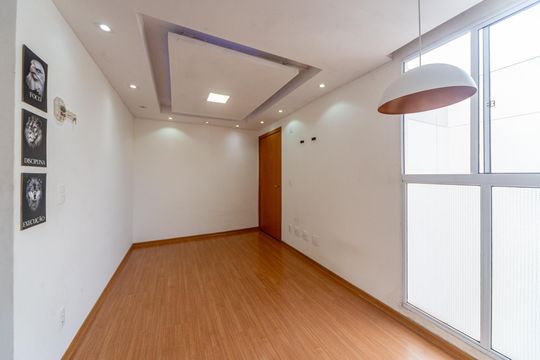 Sala de apartamento para alugar com 2 quartos, 45m² em Cecília, Viamão