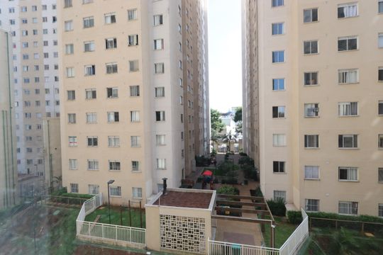 Vista da Sala de apartamento para alugar com 2 quartos, 34m² em Vila Graciosa, São Paulo