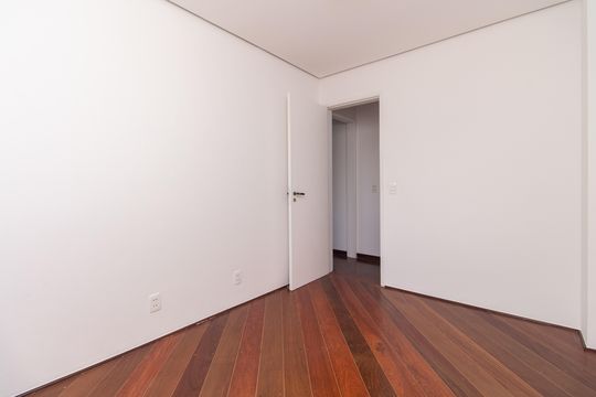 Quarto 1 de apartamento para alugar com 4 quartos, 164m² em Vila Mariana, São Paulo