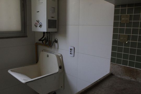 Apartamento à venda com 2 quartos, 52m² em Taquara, Rio de Janeiro