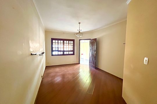Sala de casa para alugar com 2 quartos, 110m² em Vila Barros, Guarulhos