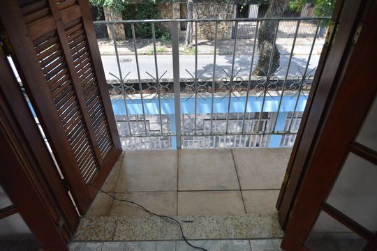Sacada de casa à venda com 3 quartos, 230m² em Vila Homero Thon, Santo André