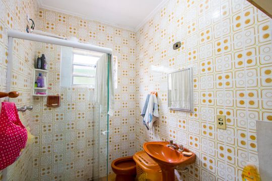 Casa à venda com 4 quartos, 200m² em Vila Scarpelli, Santo André