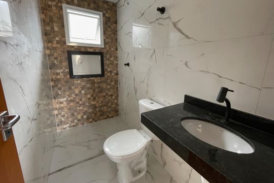 Banheiro de apartamento à venda com 2 quartos, 53m² em Sítio do Morro, São Paulo