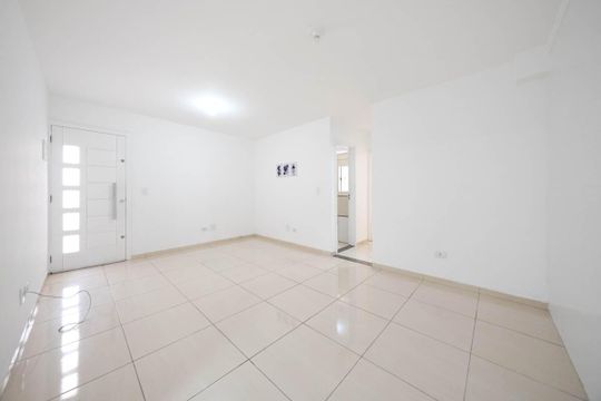 Apartamento à venda com 2 quartos, 50m² em Jardim Triana, São Paulo