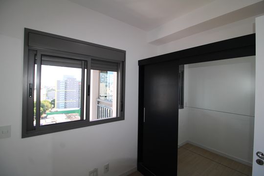 Quarto 1 de apartamento para alugar com 2 quartos, 64m² em Parada Inglesa, São Paulo