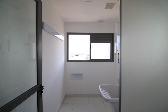 Área de Serviço de apartamento para alugar com 2 quartos, 64m² em Parada Inglesa, São Paulo