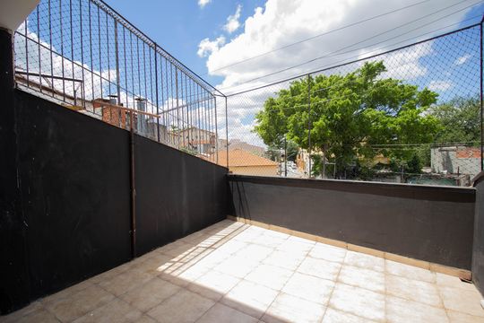 Casa à venda com 3 quartos, 112m² em Chácara Inglesa, São Paulo