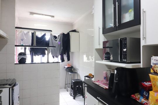 Cozinha e Área de Serviço de apartamento à venda com 2 quartos, 70m² em Jardim das Acacias, São Bernardo do Campo