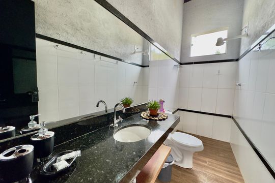 Casa para alugar com 5 quartos, 980m² em Macacos, Nova Lima