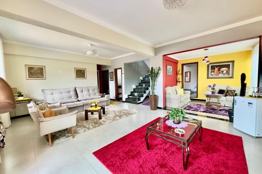 Casa para alugar com 5 quartos, 980m² em Macacos, Nova Lima