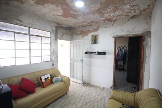 Casa à venda com 2 quartos, 105m² em Santa Cruz Industrial, Contagem