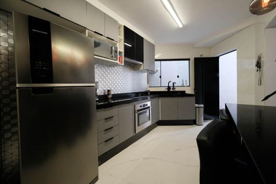 Cozinha e Área de Serviço de casa à venda com 3 quartos, 111m² em Cidade Patriarca, São Paulo