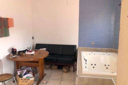 Casa à venda com 4 quartos, 142m² em Vila Anglo Brasileira, São Paulo