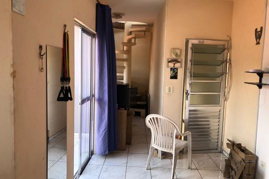 Casa à venda com 4 quartos, 142m² em Vila Anglo Brasileira, São Paulo