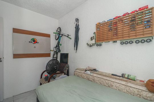 Quarto 2 de apartamento à venda com 2 quartos, 42m² em Jardim Dona Leopoldina, Porto Alegre