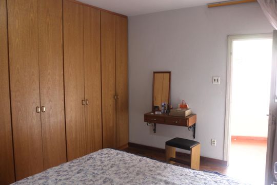 Quarto 1 de casa à venda com 3 quartos, 1200m² em São José, São Caetano do Sul