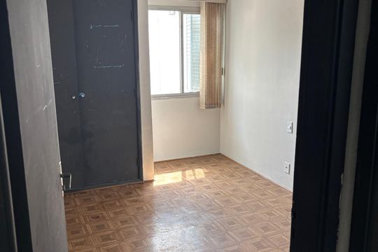 Quarto de apartamento para alugar com 1 quarto, 34m² em Cambuí, Campinas
