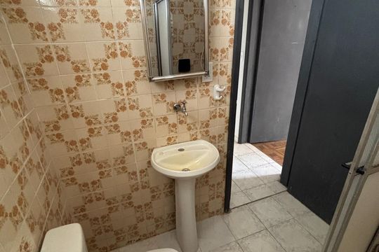 Banheiro de apartamento para alugar com 1 quarto, 34m² em Cambuí, Campinas