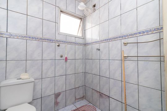Banheiro 1 de casa à venda com 3 quartos, 140m² em Jardim Popular, São Paulo