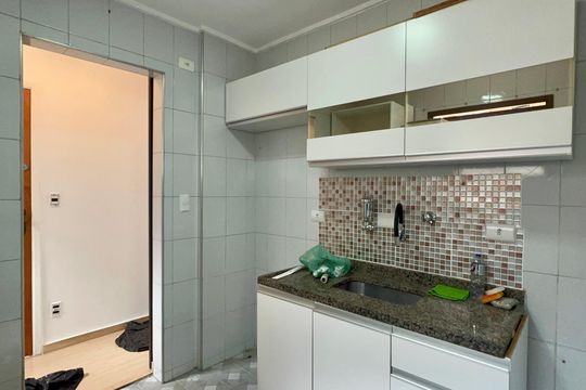 Cozinha de apartamento para alugar com 1 quarto, 50m² em Perdizes, São Paulo