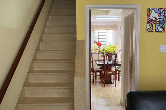 Casa à venda com 3 quartos, 171m² em Vila Santa Rosa, Jundiaí