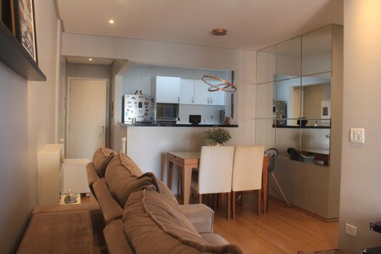 Sala de apartamento à venda com 2 quartos, 70m² em Santa Paula, São Caetano do Sul