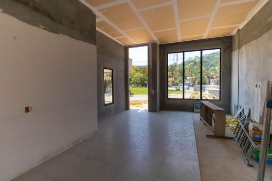 Sala de casa de condomínio para alugar com 3 quartos, 206m² em Várzea das Moças, Niterói